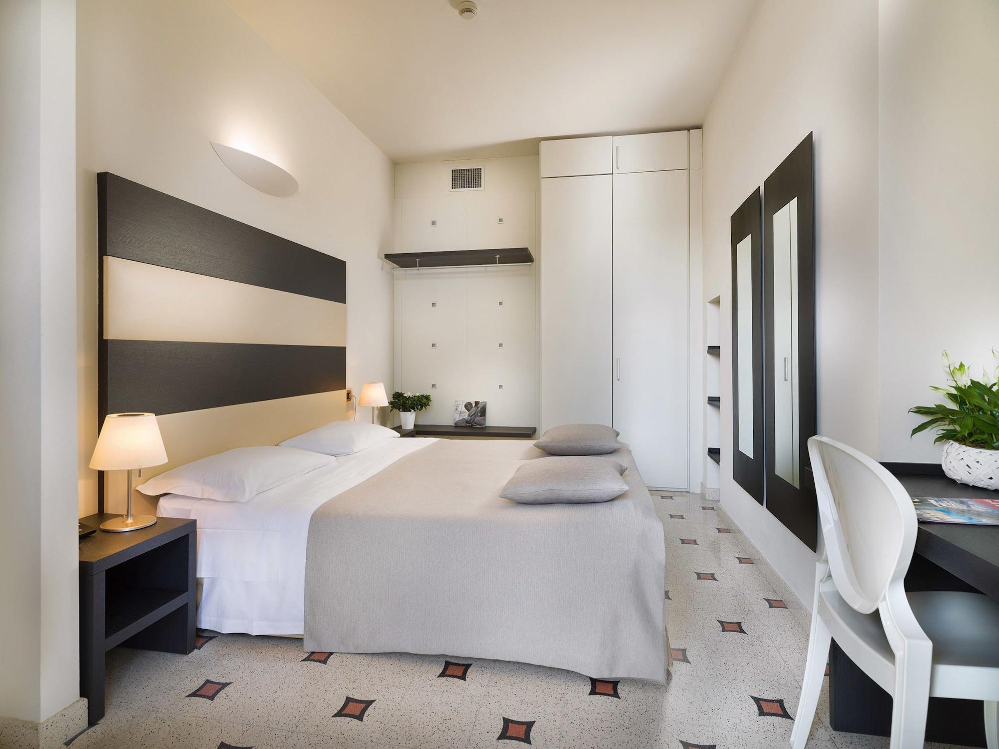 Aparthotel Orologio Living 2*