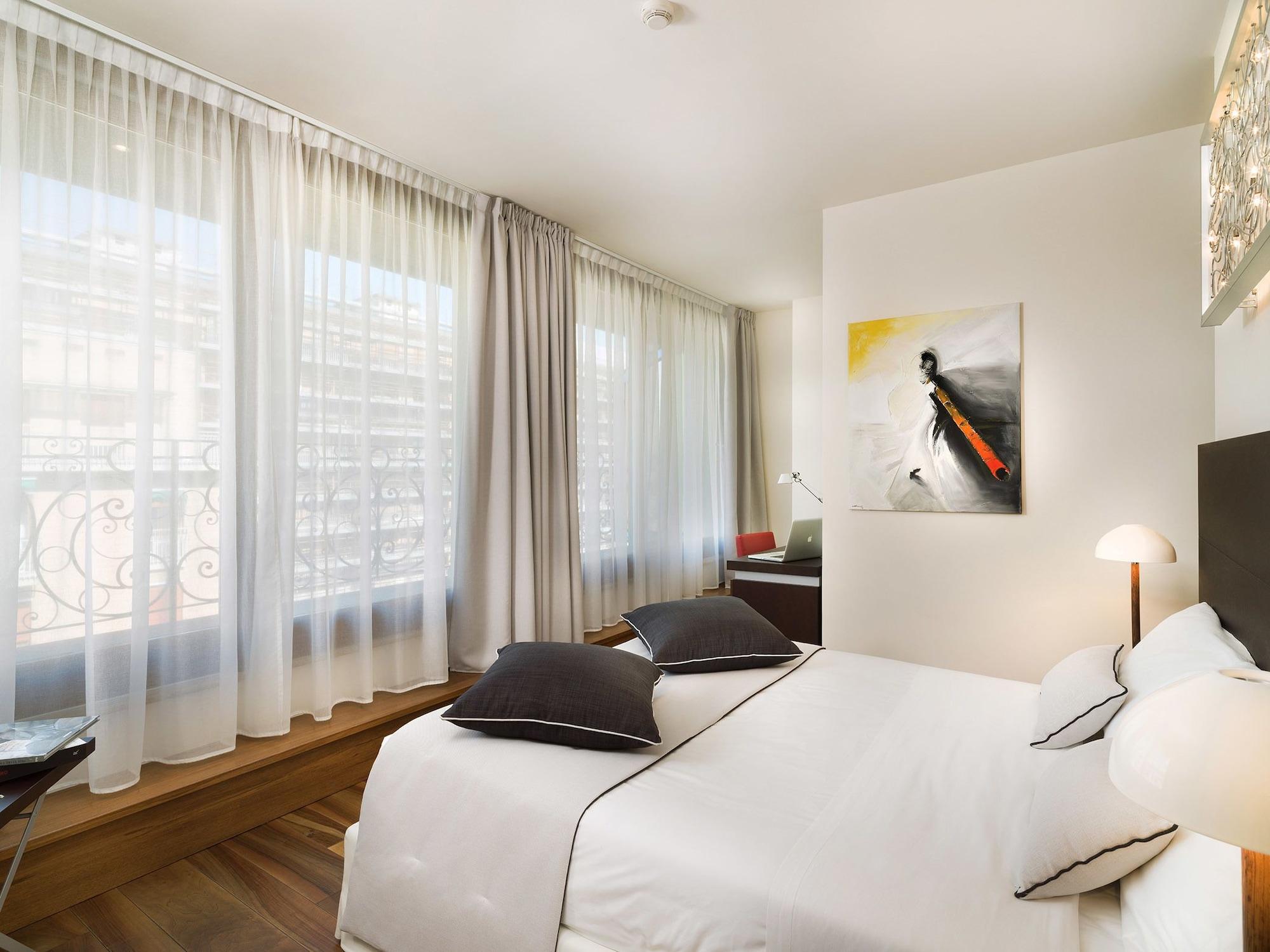 Orologio Living 2* Turin