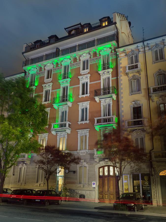 Orologio Living 2* Turin